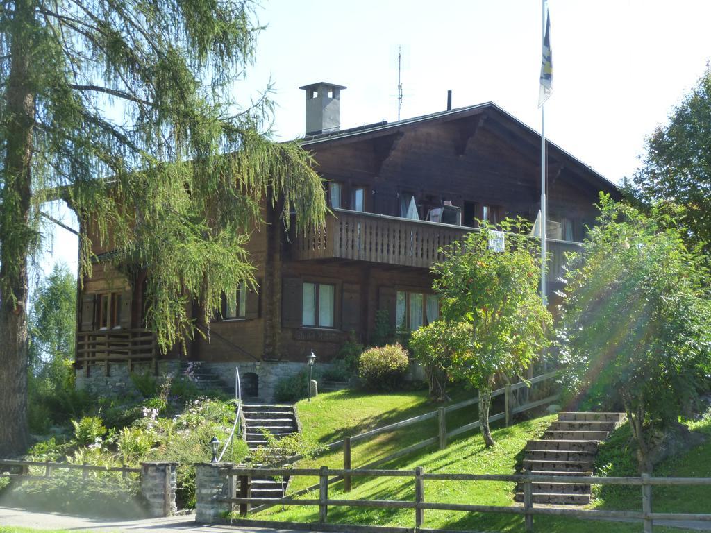 Hotel Cresta Φιλμς Εξωτερικό φωτογραφία