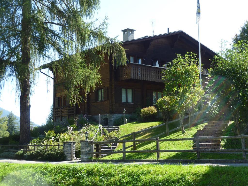 Hotel Cresta Φιλμς Εξωτερικό φωτογραφία